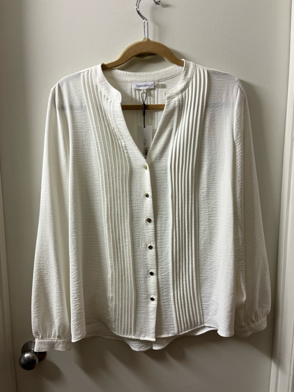 Calvin Klein Modern Essentials White Pleated Henley Top - NWT